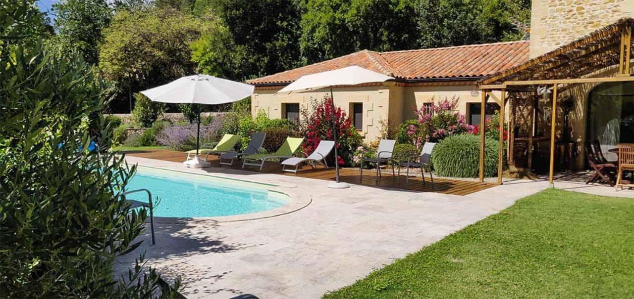 Le Hibou Heureux Bed and Breakfast Bézenac Exteriör bild