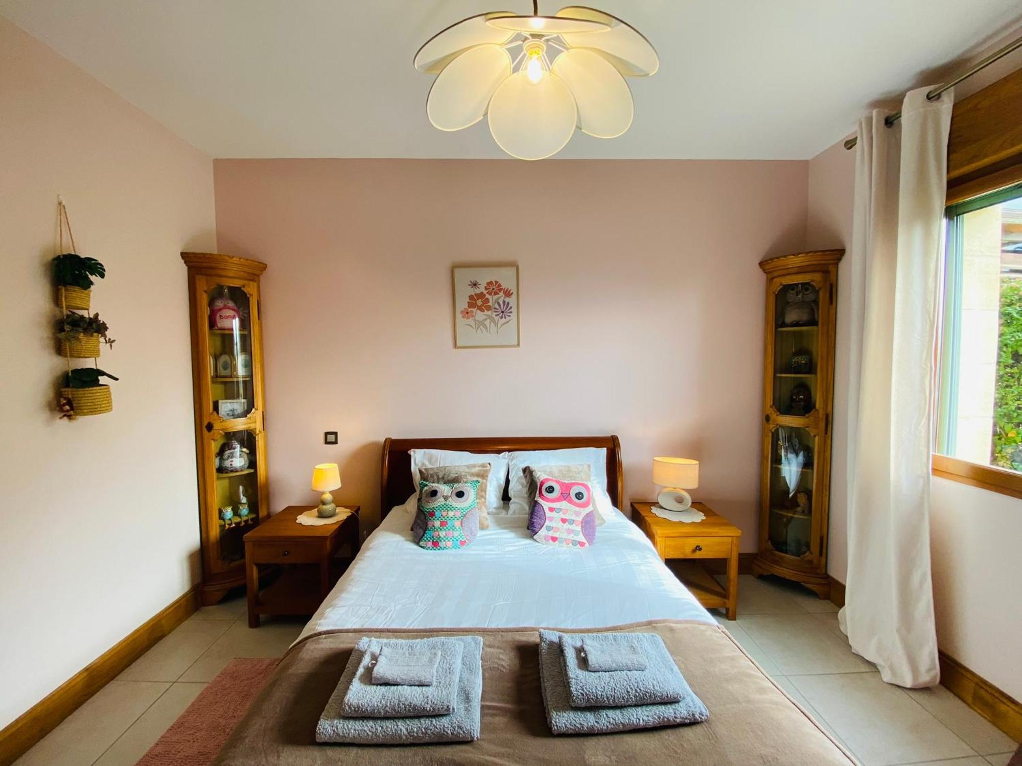 Le Hibou Heureux Bed and Breakfast Bézenac Exteriör bild